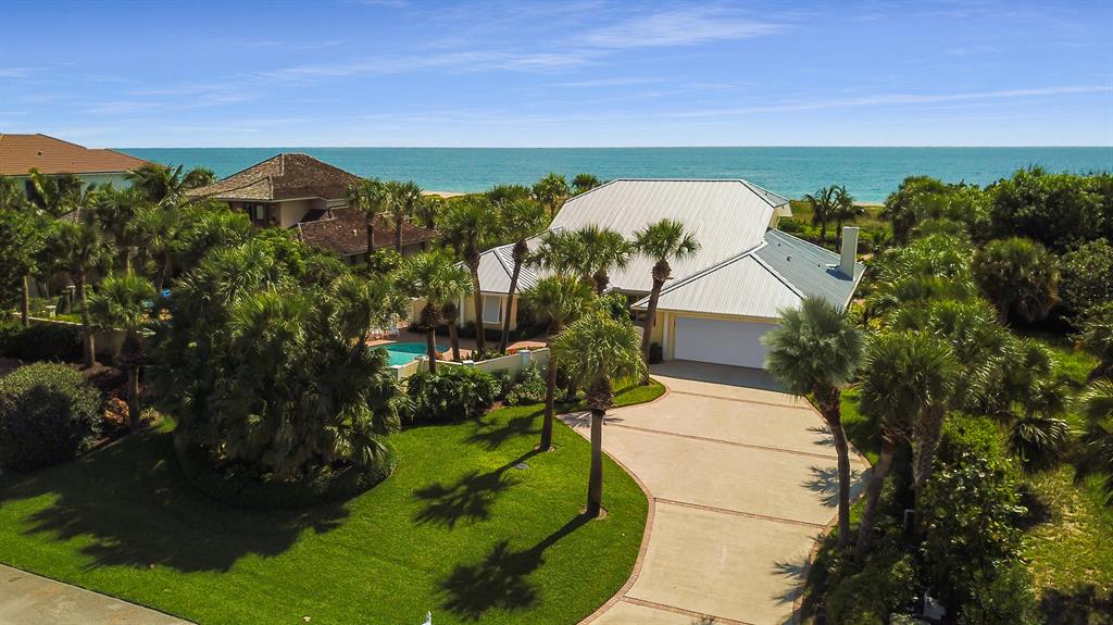 CASTAWAY COVE WAVE THREE - Residential