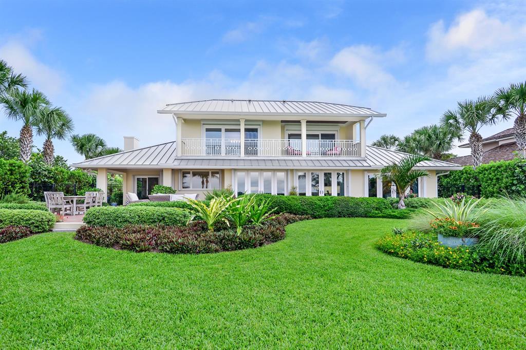 CASTAWAY COVE WAVE THREE - Residential