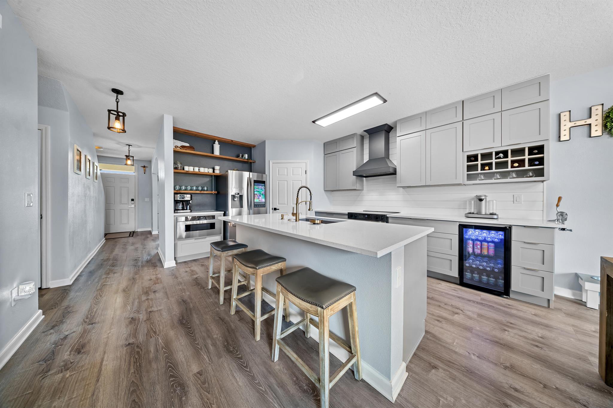 8528 Cobblestone Drive