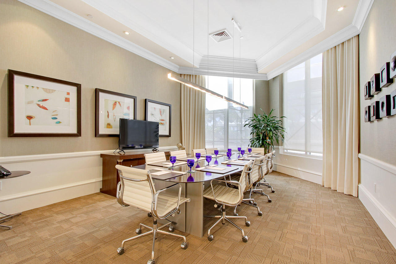 Ritz Carlton Residences - Residential