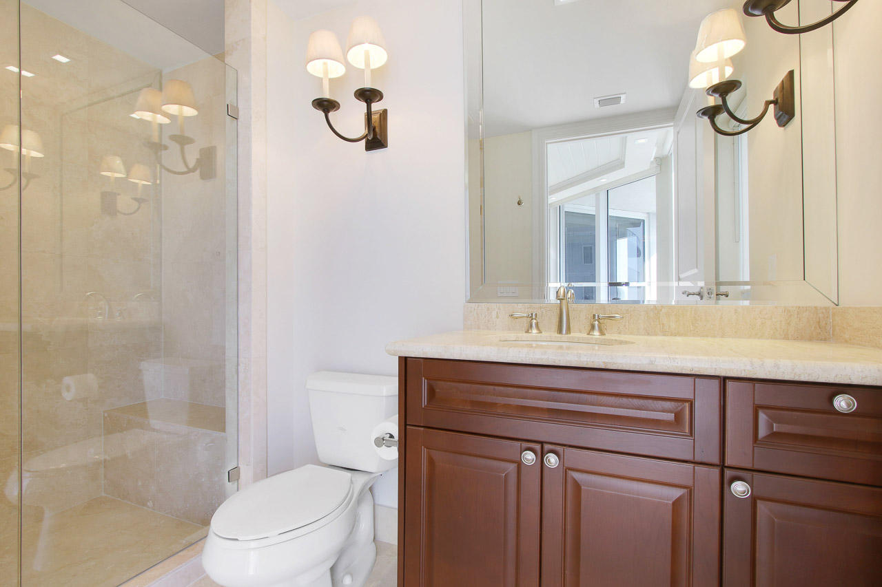 Ritz Carlton Residences - Residential