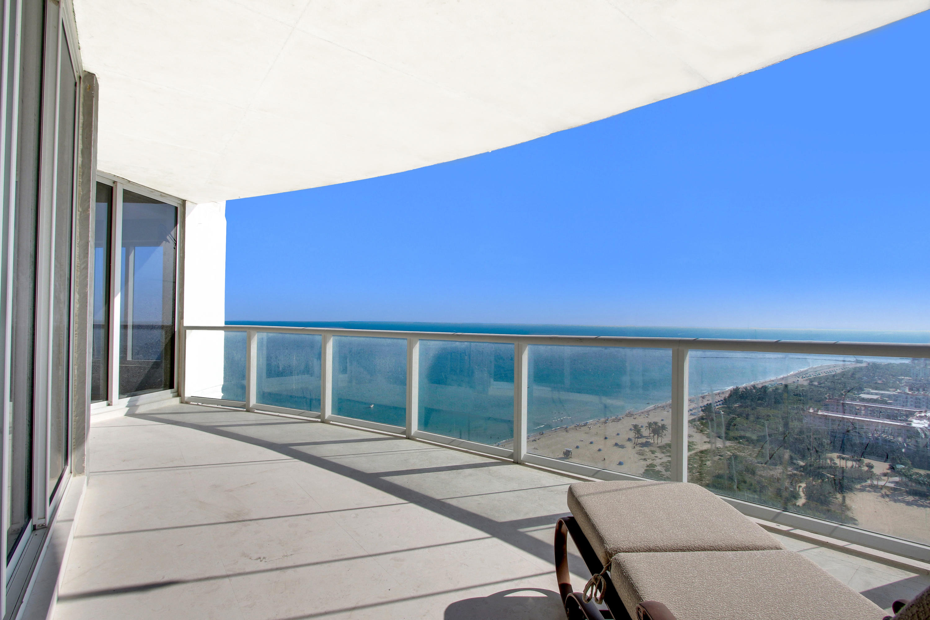 Ritz Carlton Residences - Residential