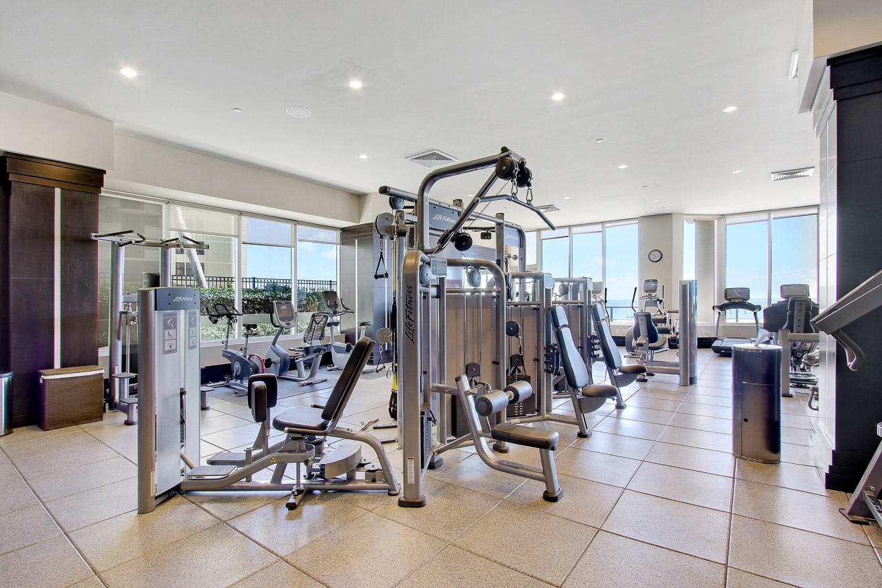 Ritz Carlton Residences - Residential