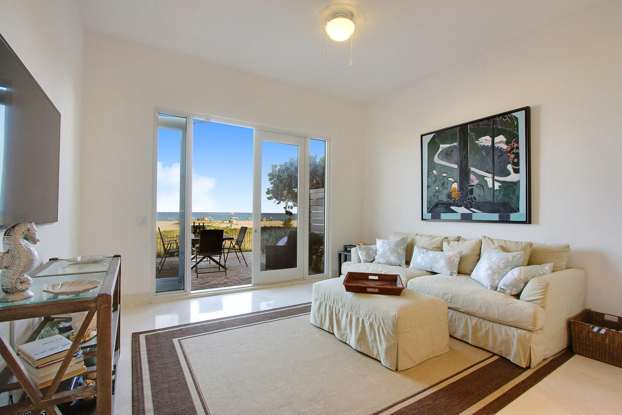 Ritz Carlton Residences - Residential