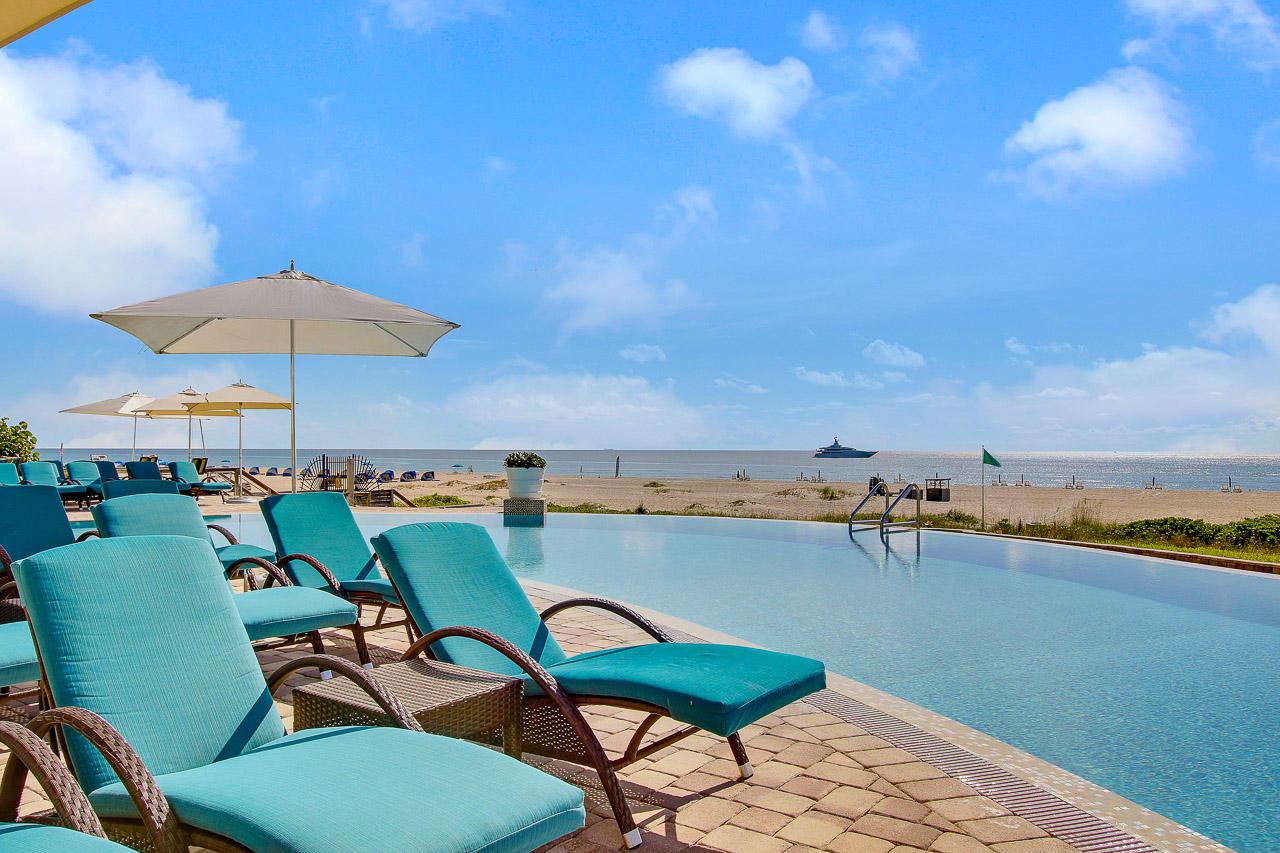 Ritz Carlton Residences - Residential