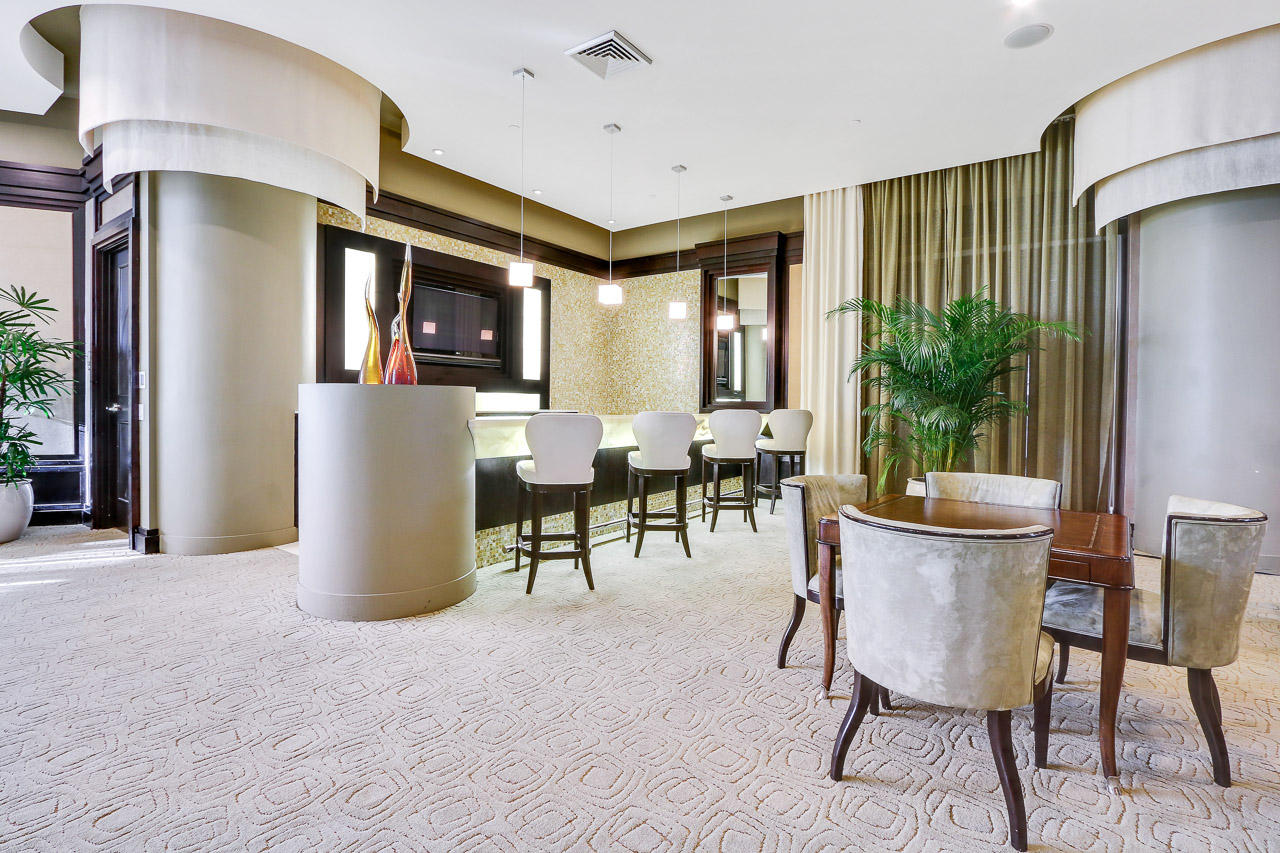 Ritz Carlton Residences - Residential