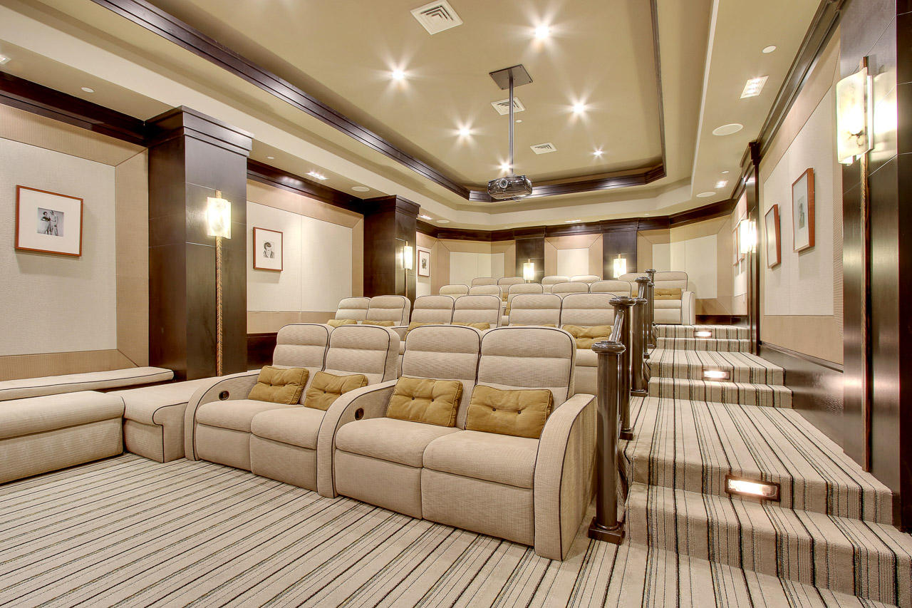 Ritz Carlton Residences - Residential