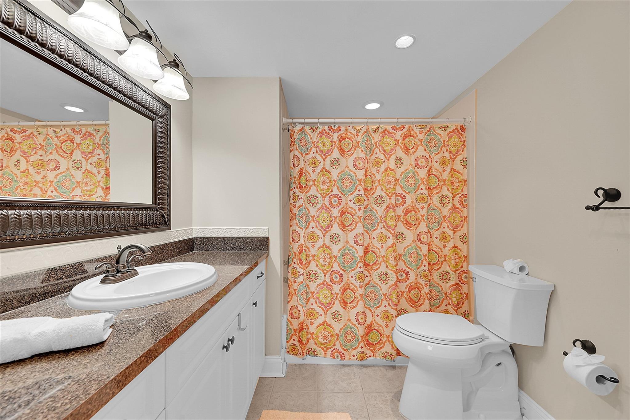 Vantage View Condo - Residential Lease