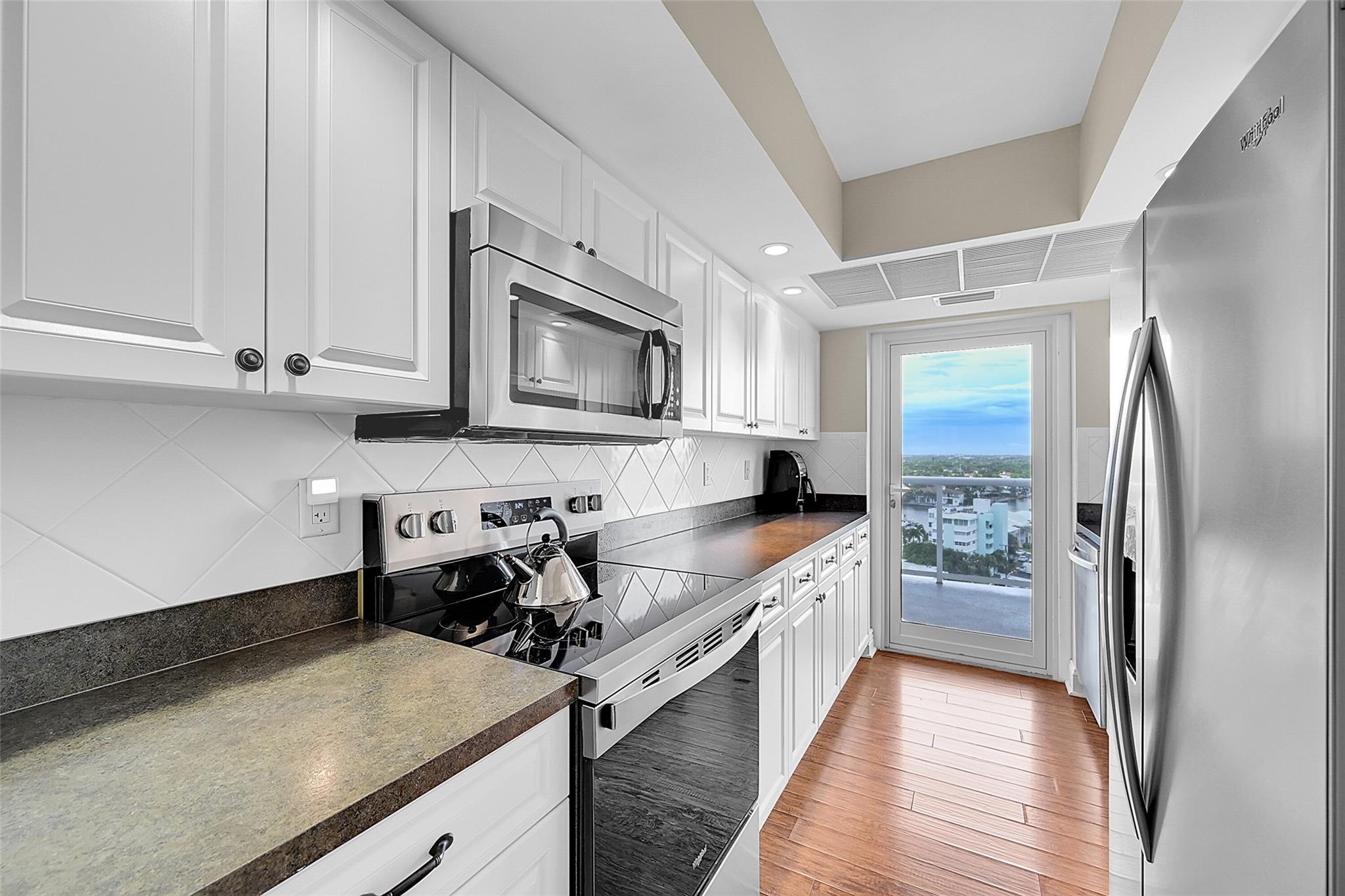 Vantage View Condo - Residential Lease