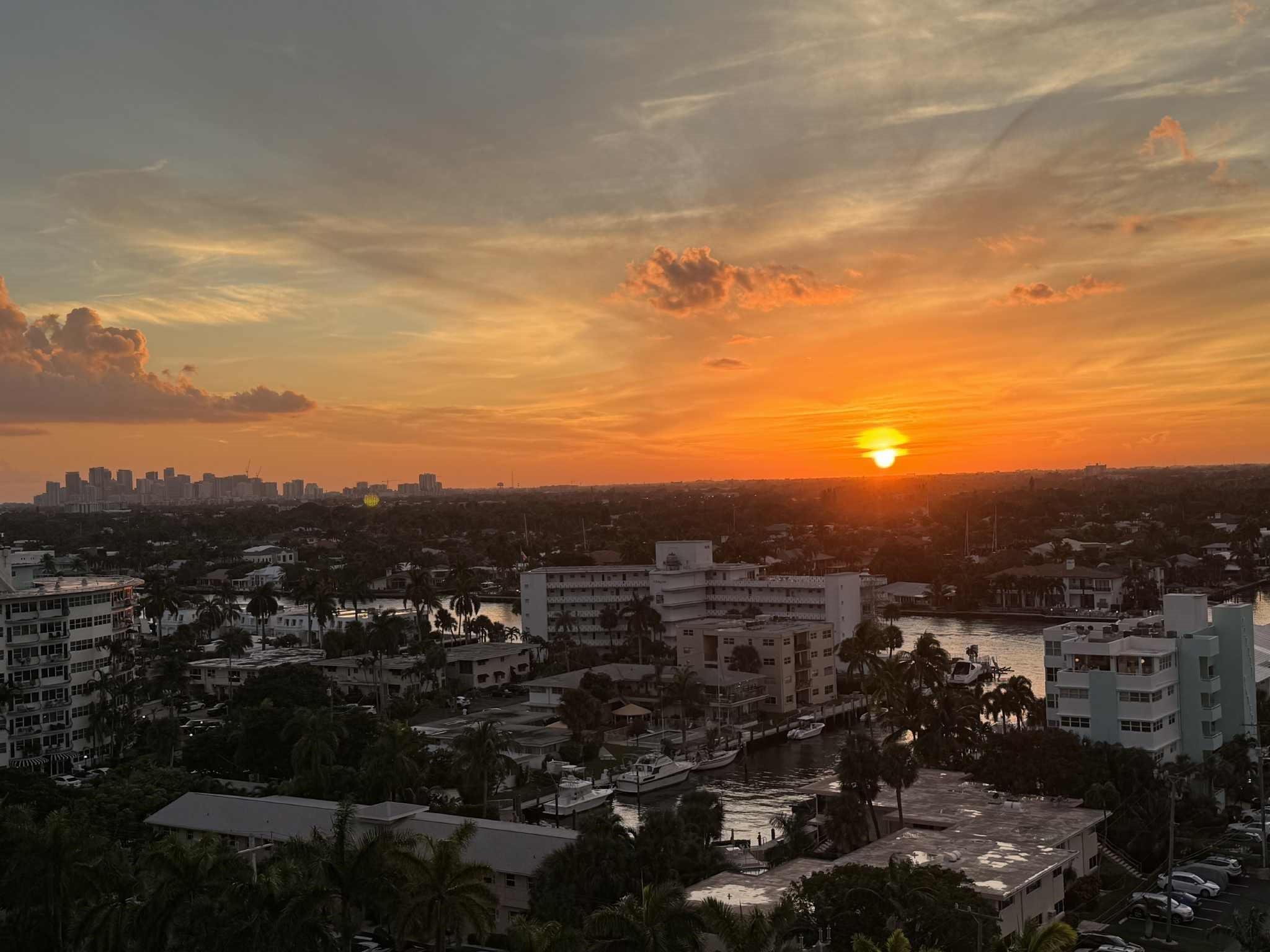 Vantage View Condo - Residential Lease