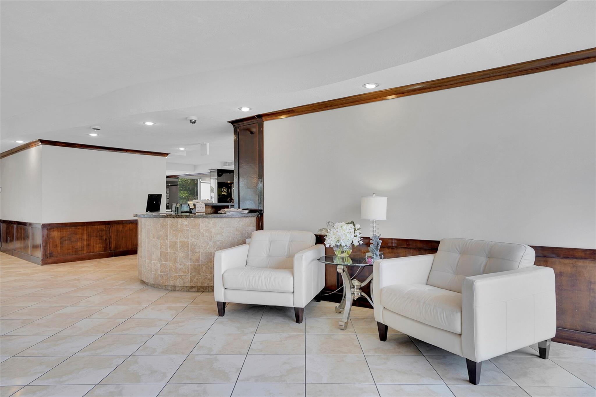 Vantage View Condo - Residential Lease