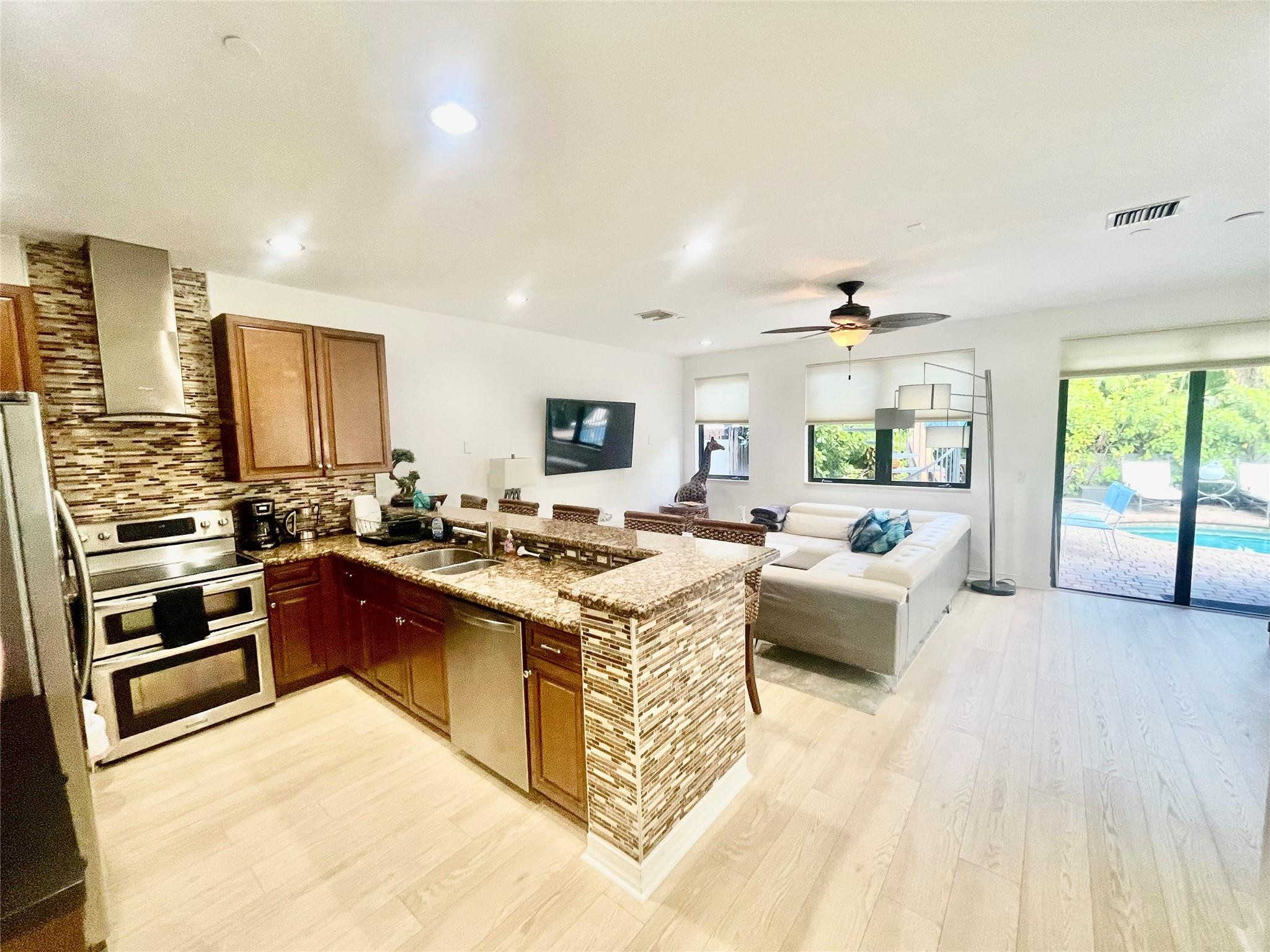 Victoria Park Corr Amd - Residential Lease