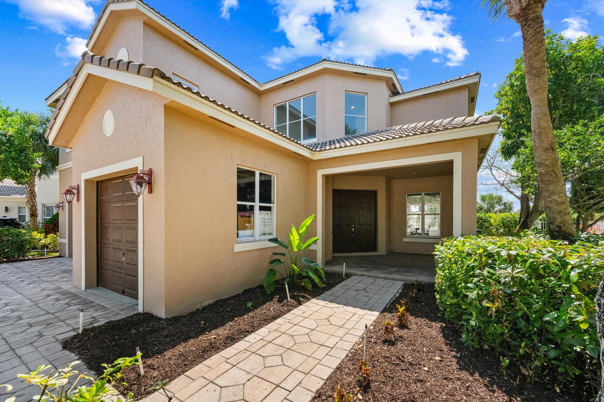 1317 Beacon Circle