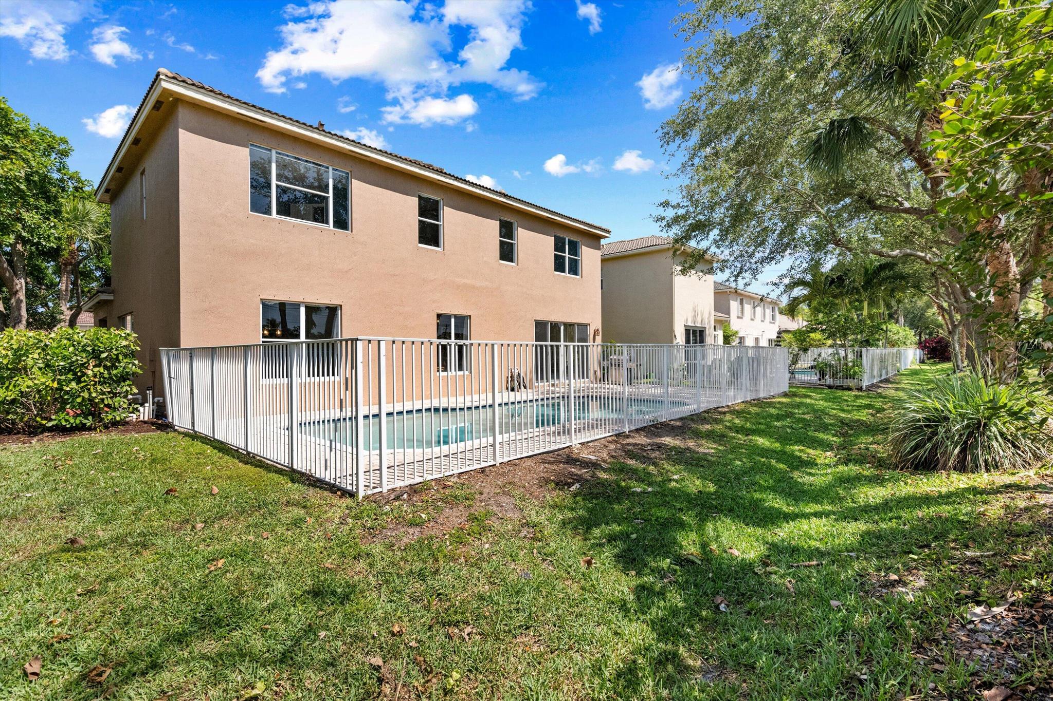 1317 Beacon Circle