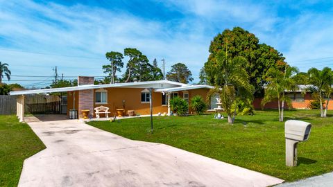 A home in Port St Lucie