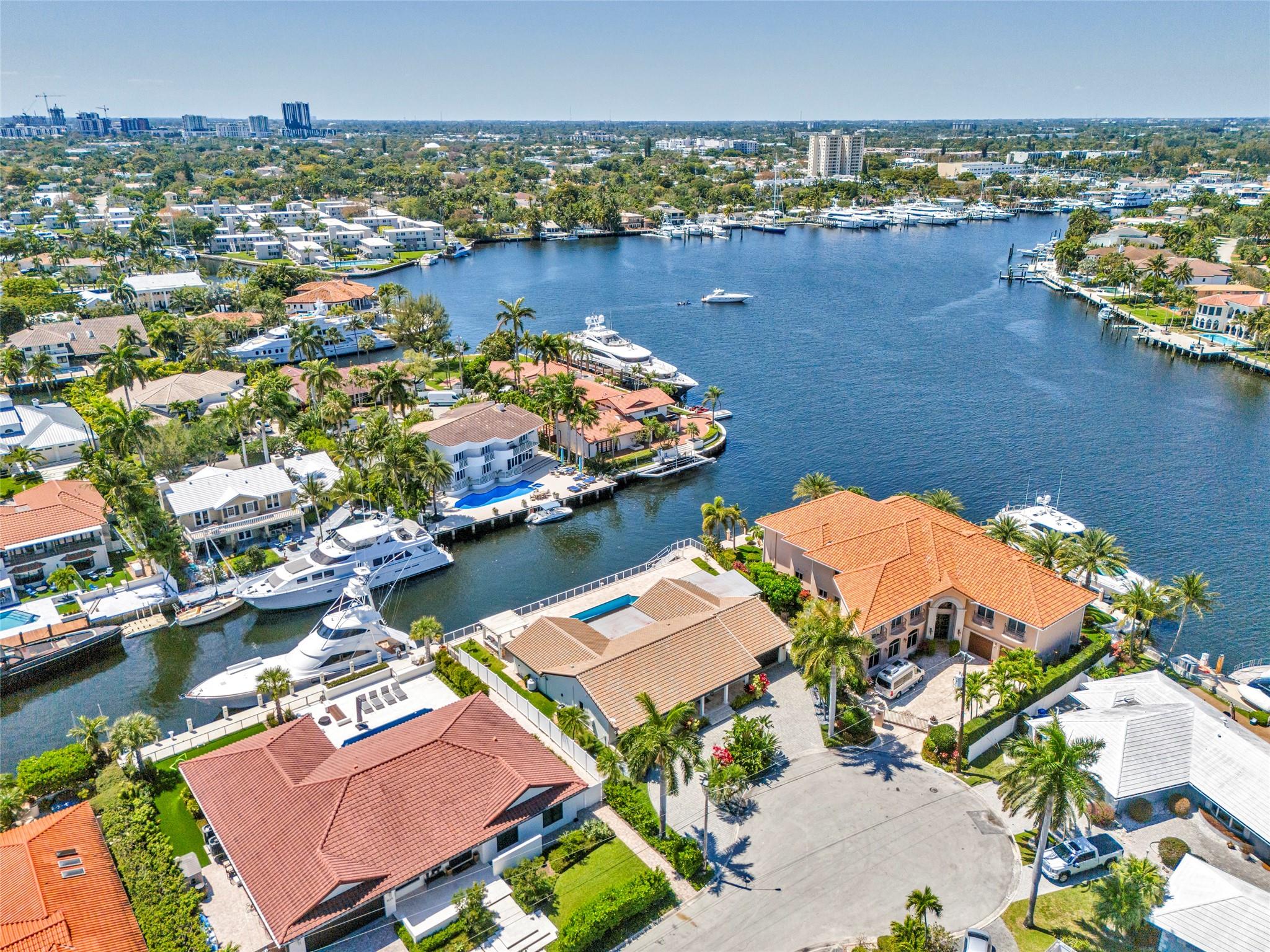 633 4th Key Dr