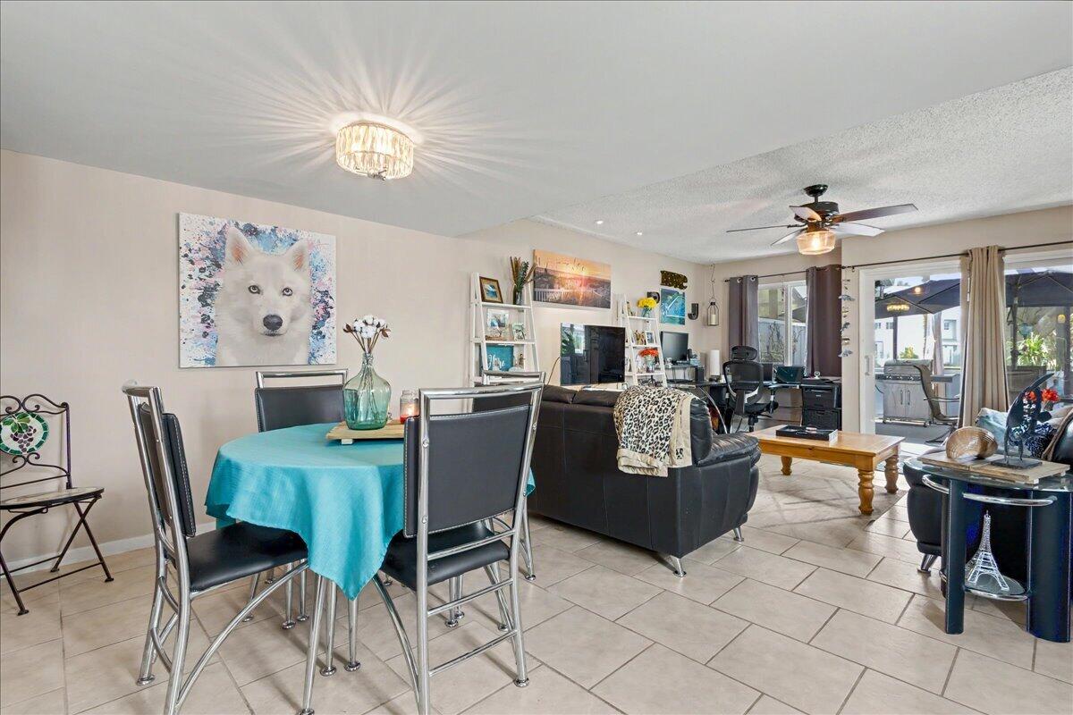 RIVERWALK 3 - Residential