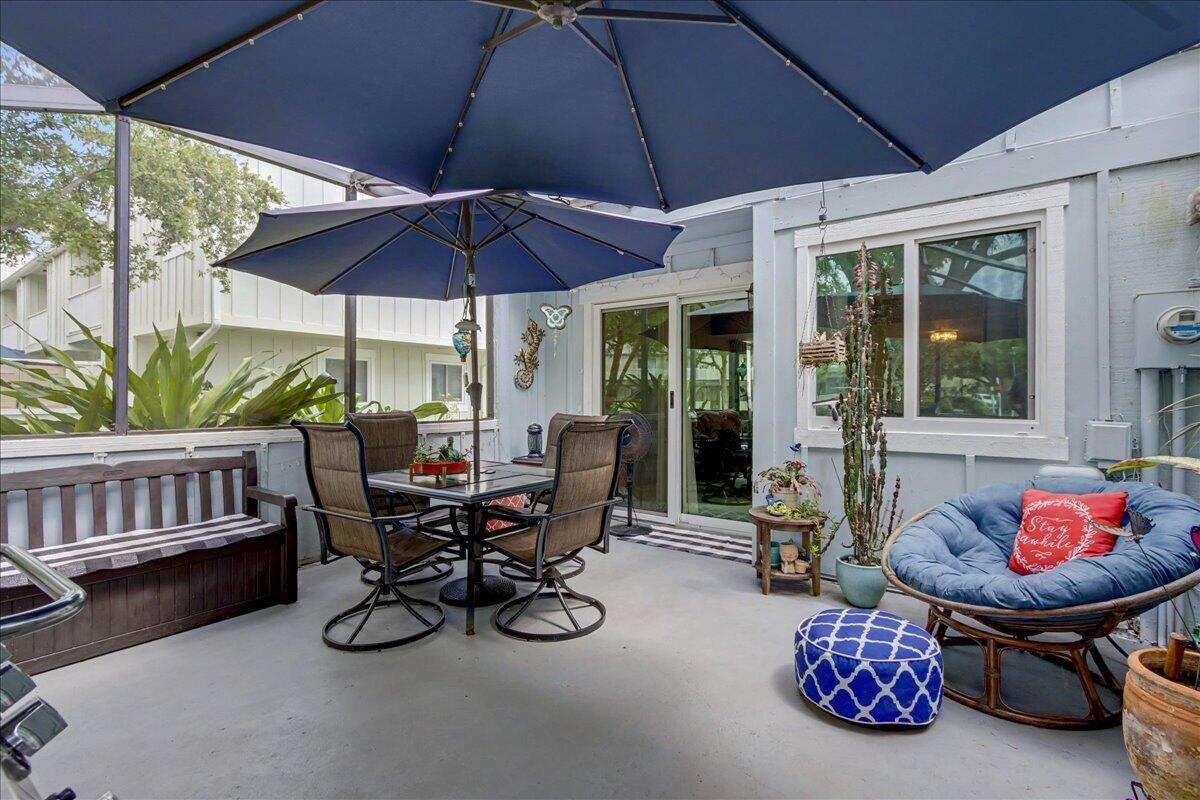 RIVERWALK 3 - Residential