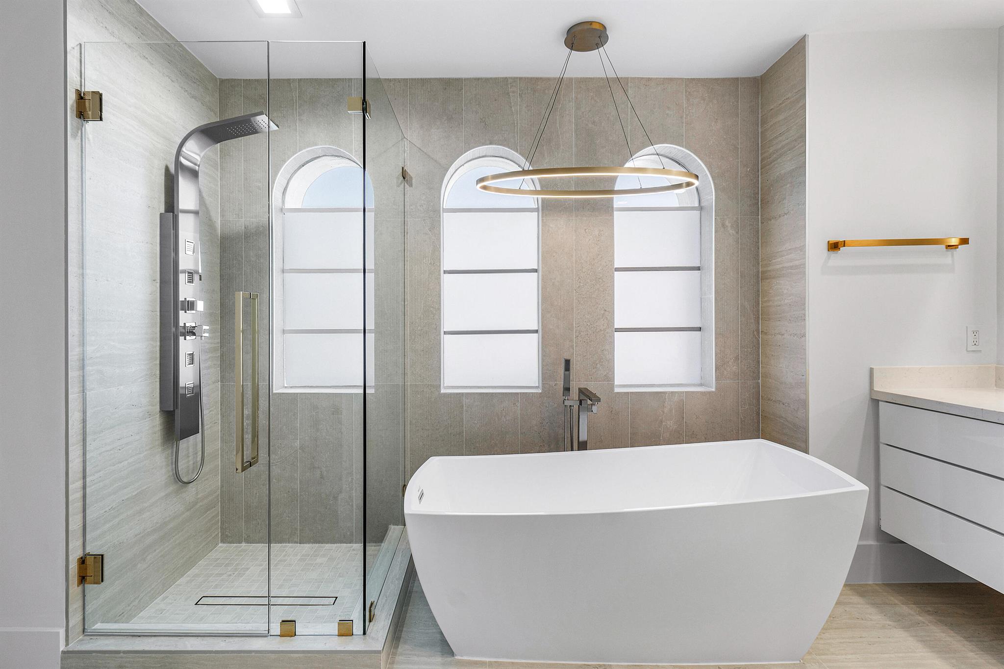 THE OAKS - Residential