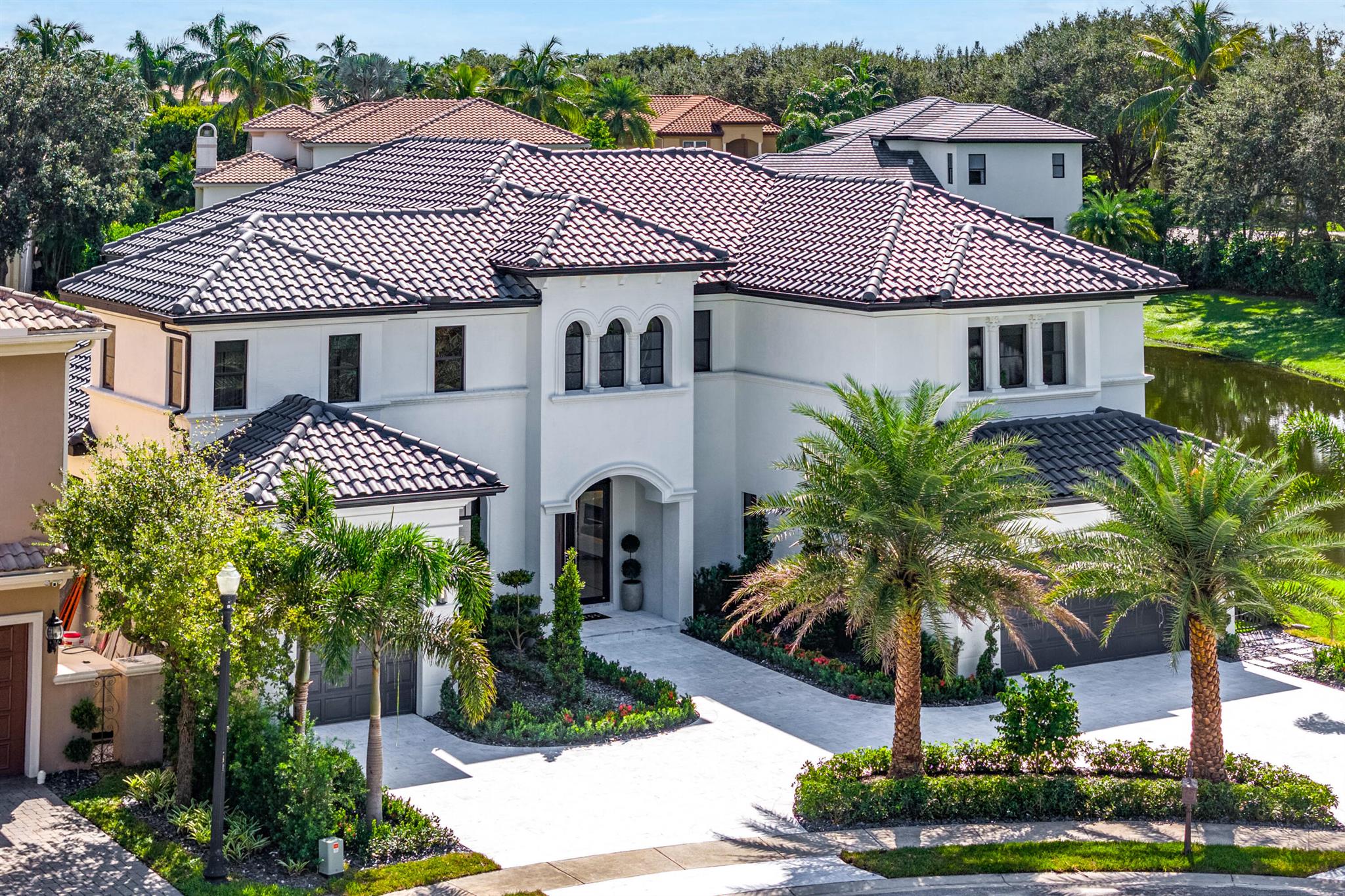 THE OAKS - Residential