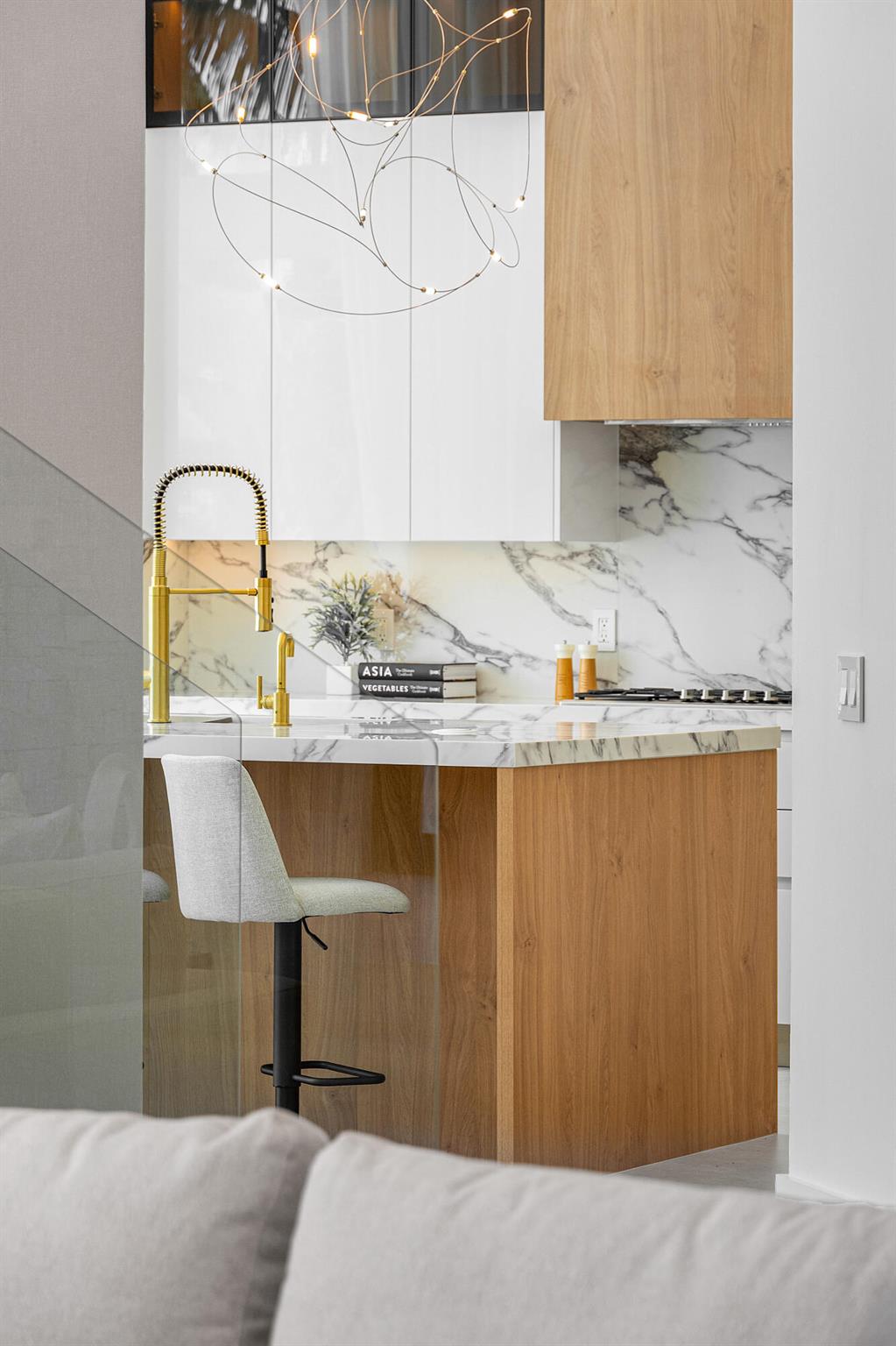 THE OAKS - Residential