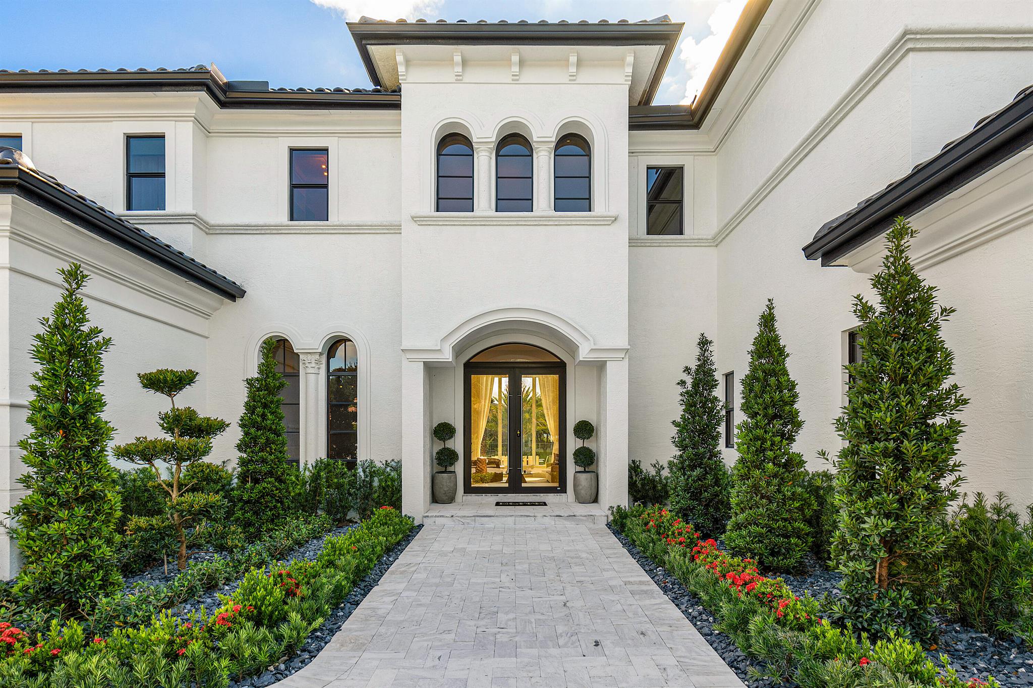 THE OAKS - Residential