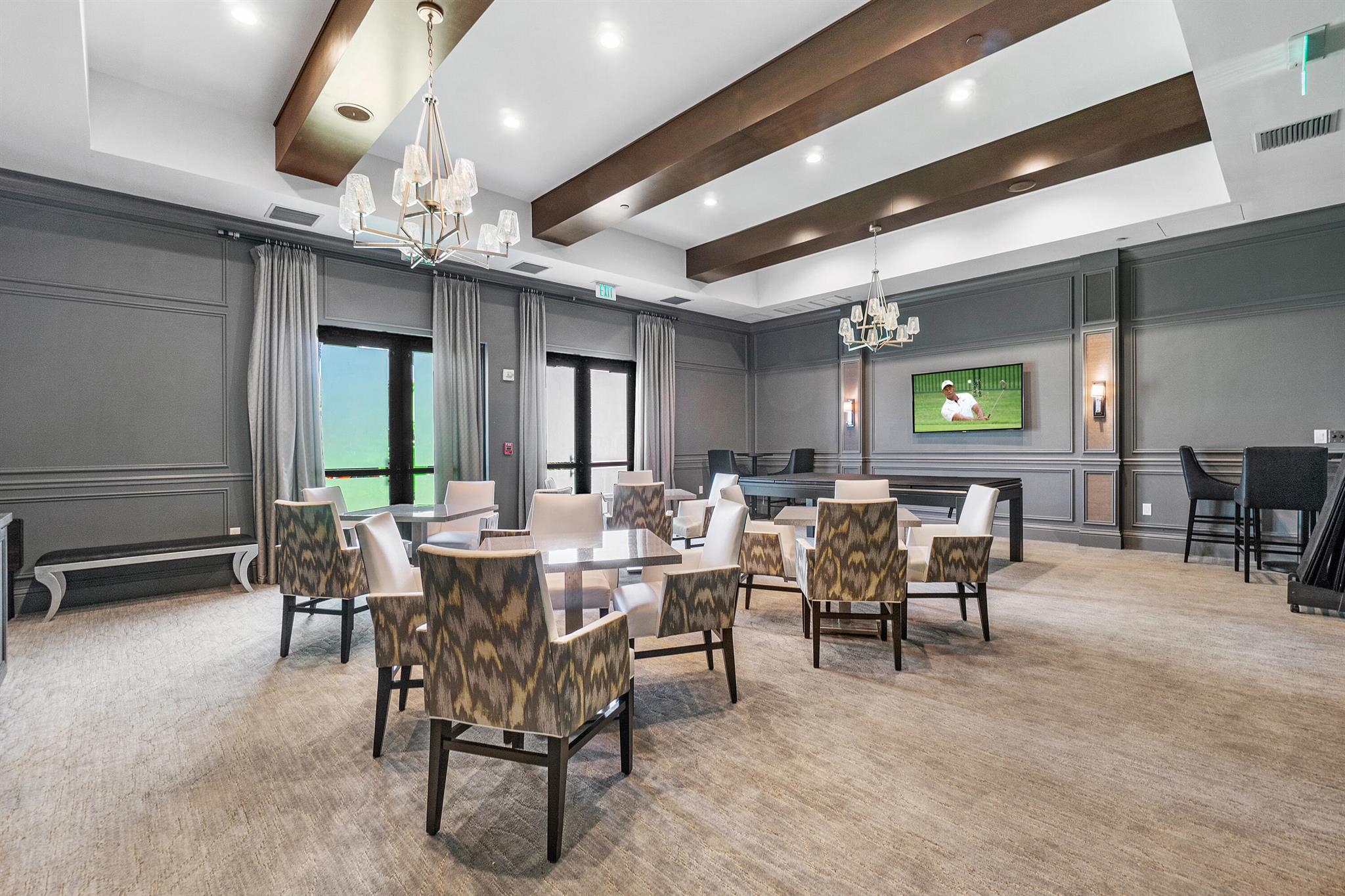 THE OAKS - Residential