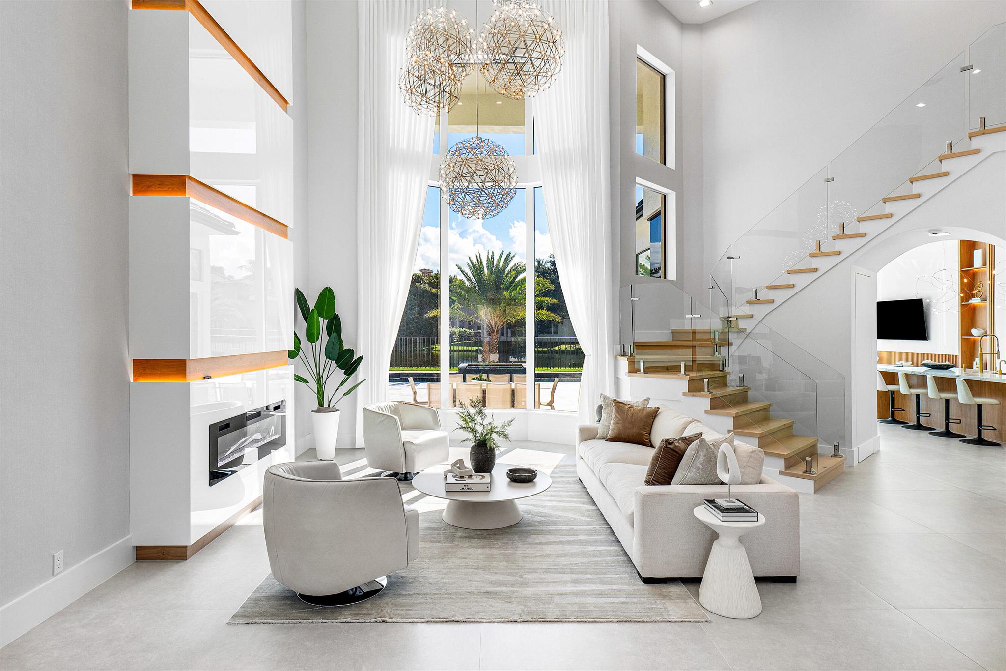 THE OAKS - Residential