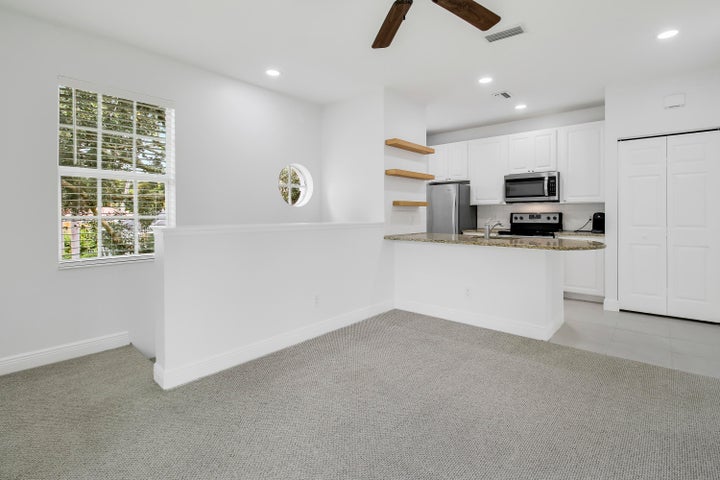 Photo 1 of 22 — 4014 Community Drive 1, Jupiter, FL 33458