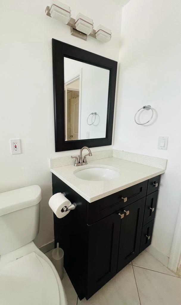 CRESTHAVEN VILLAS CONDO 2 - Residential Lease