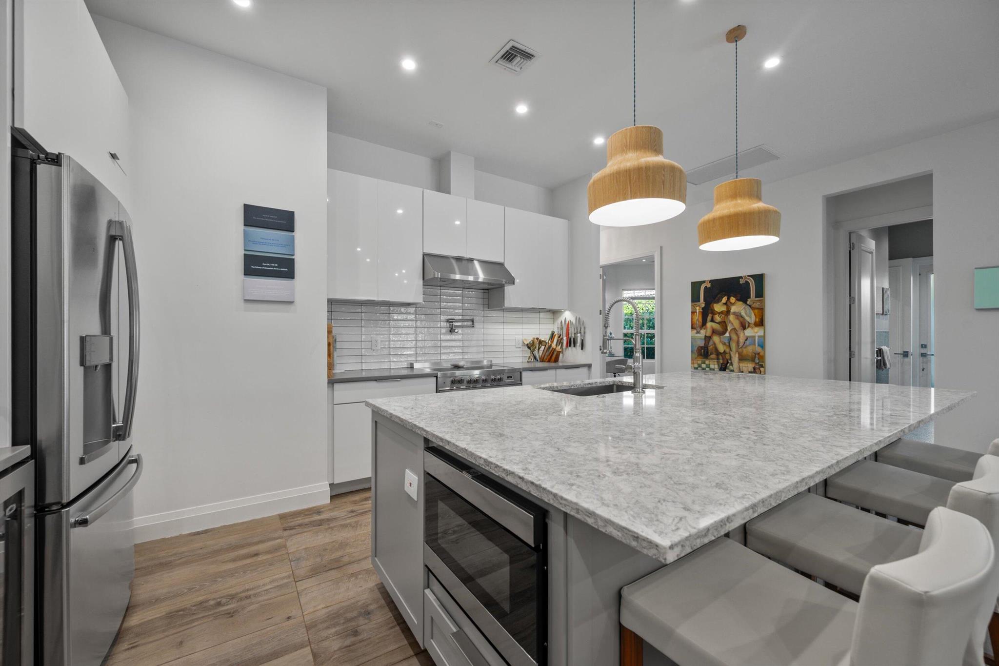 SHADY OAKS OF PALM BEACH - Residential