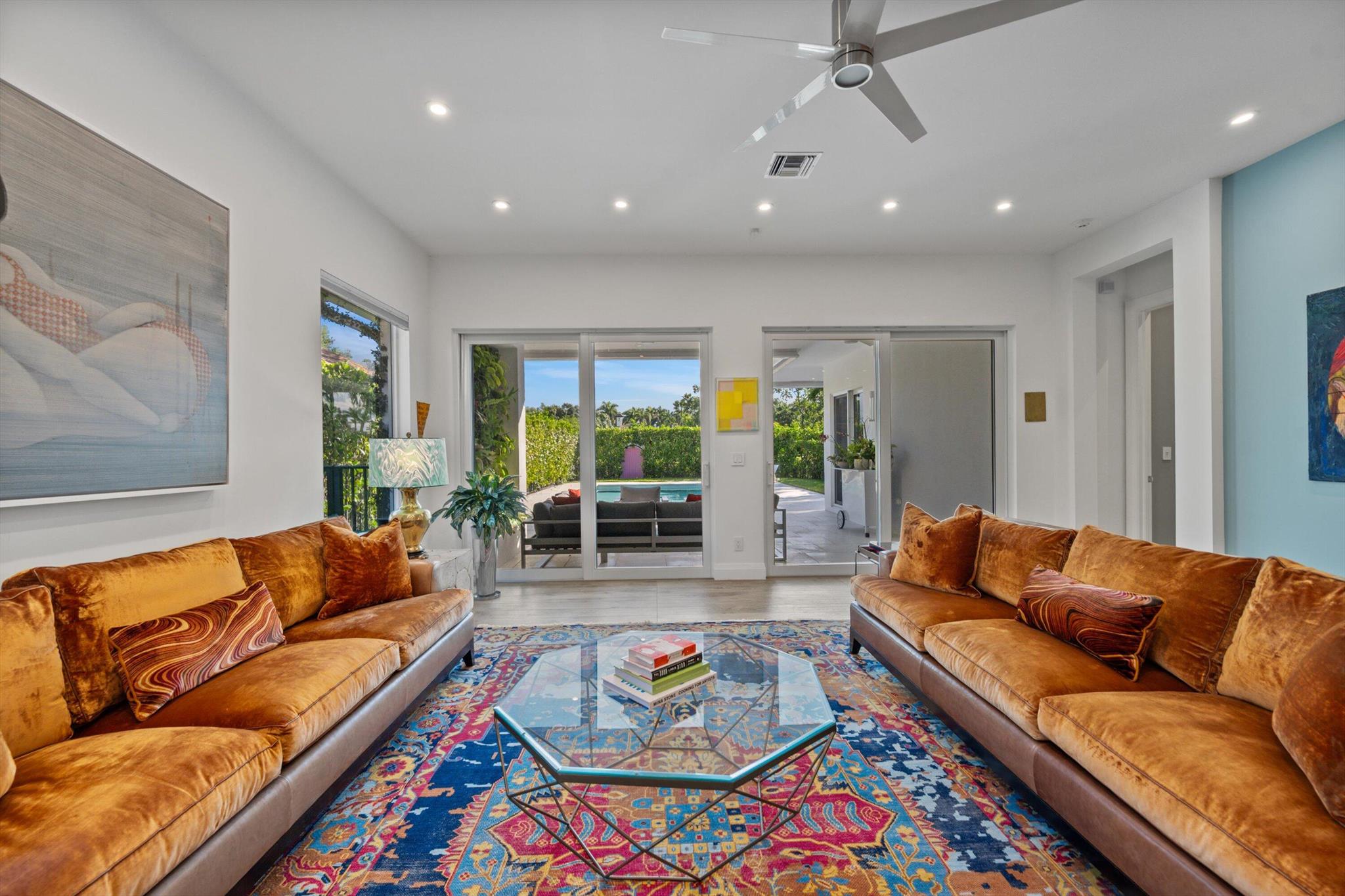 SHADY OAKS OF PALM BEACH - Residential