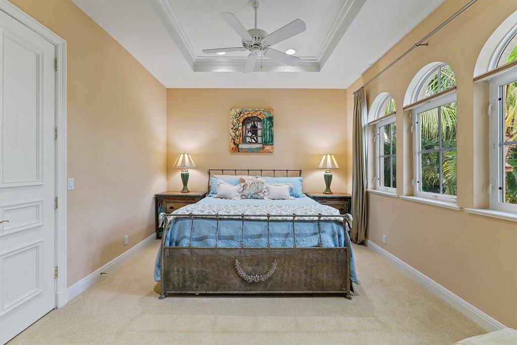 HARBOUR ISLES - Residential