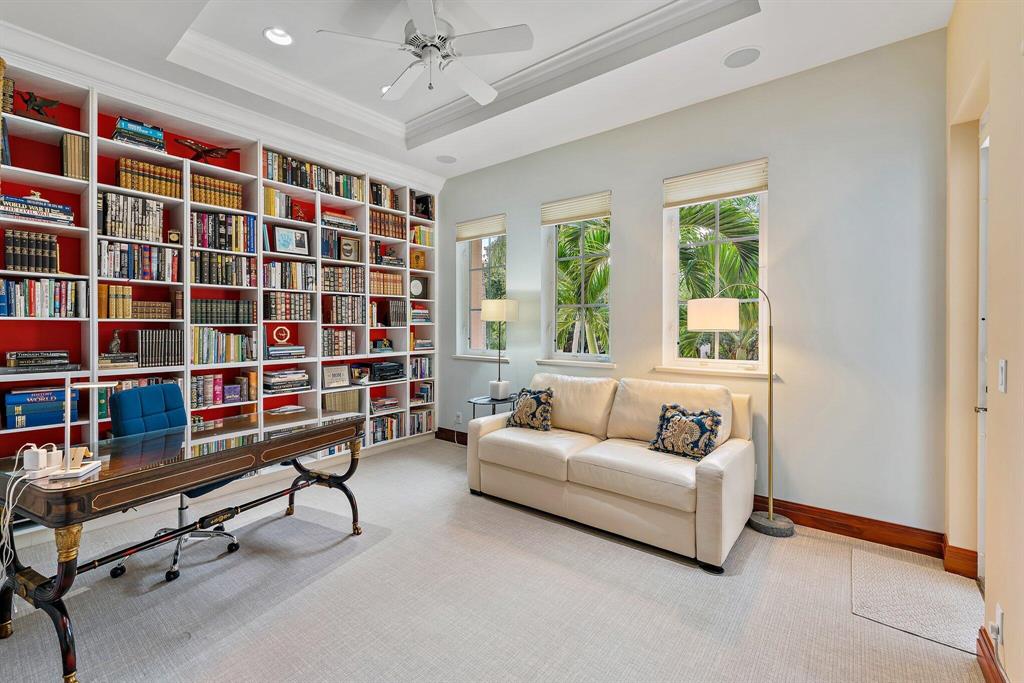 HARBOUR ISLES - Residential