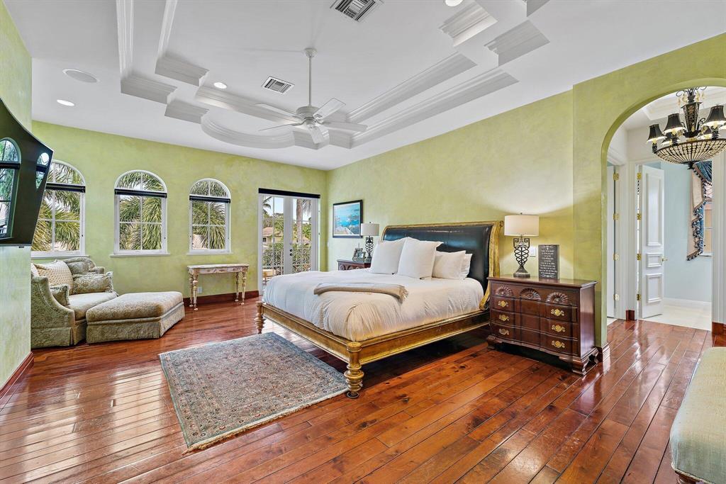 HARBOUR ISLES - Residential