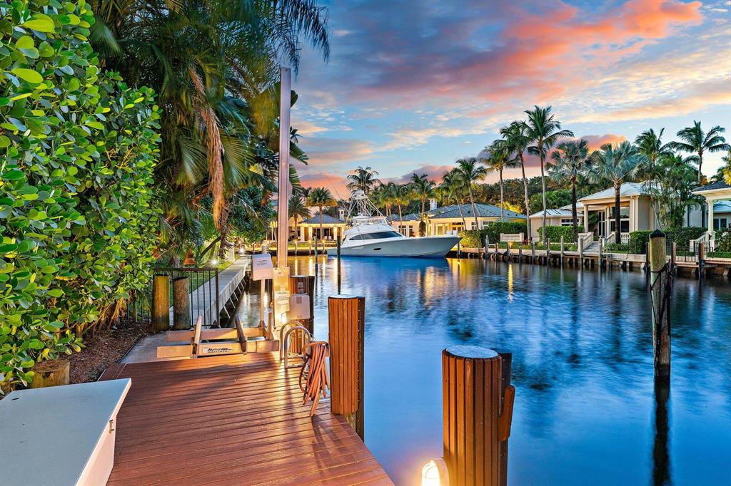 HARBOUR ISLES - Residential