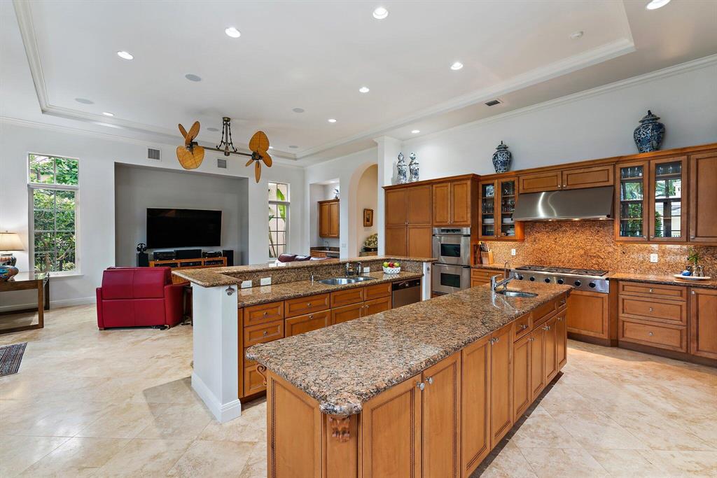 HARBOUR ISLES - Residential