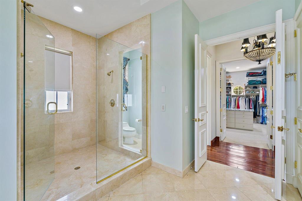 HARBOUR ISLES - Residential