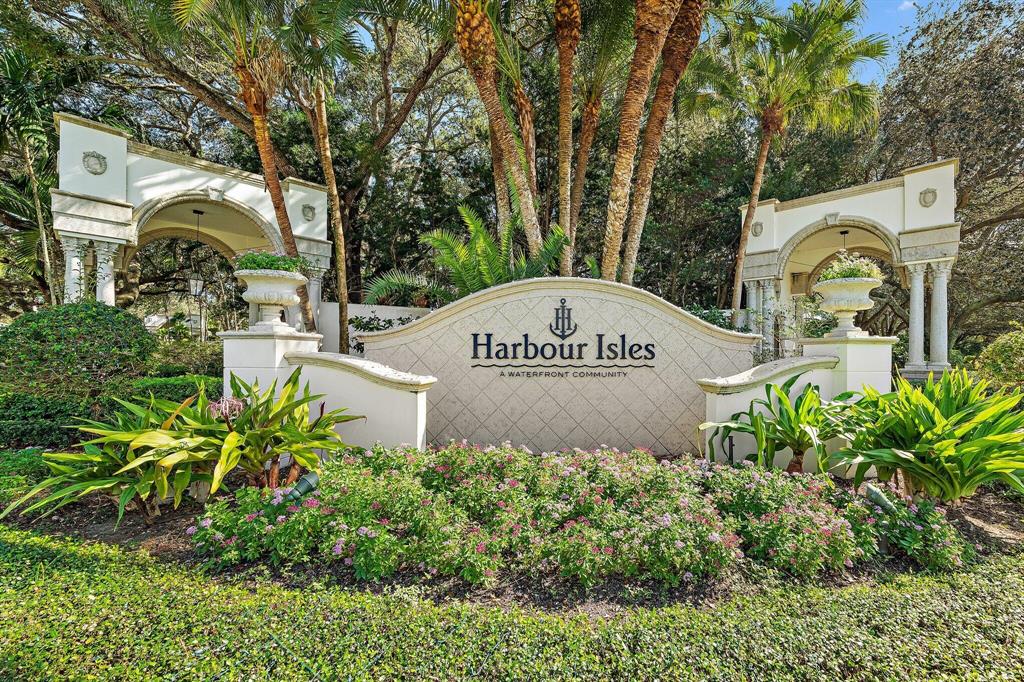HARBOUR ISLES - Residential