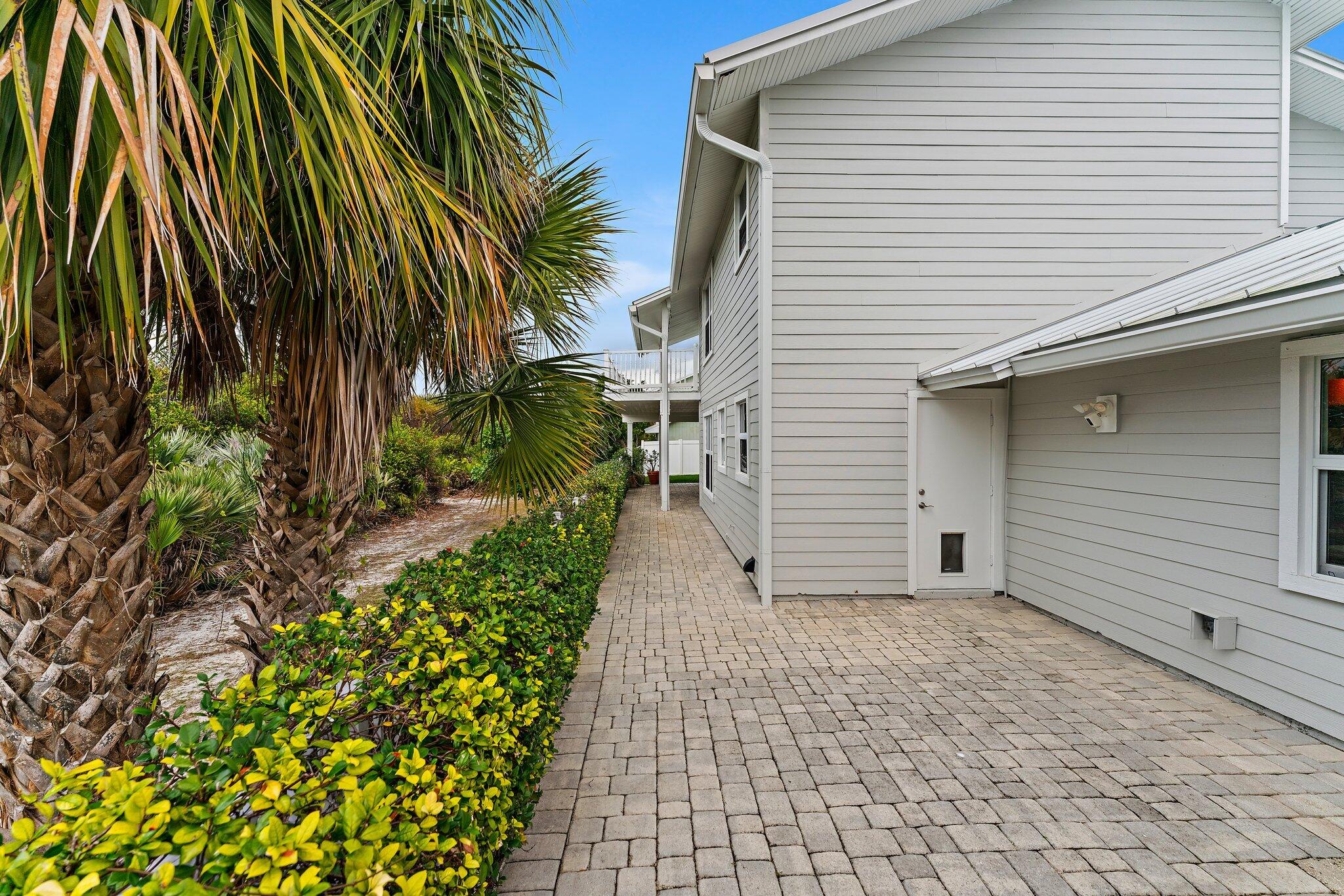XANADU BY THE SEA - Residential