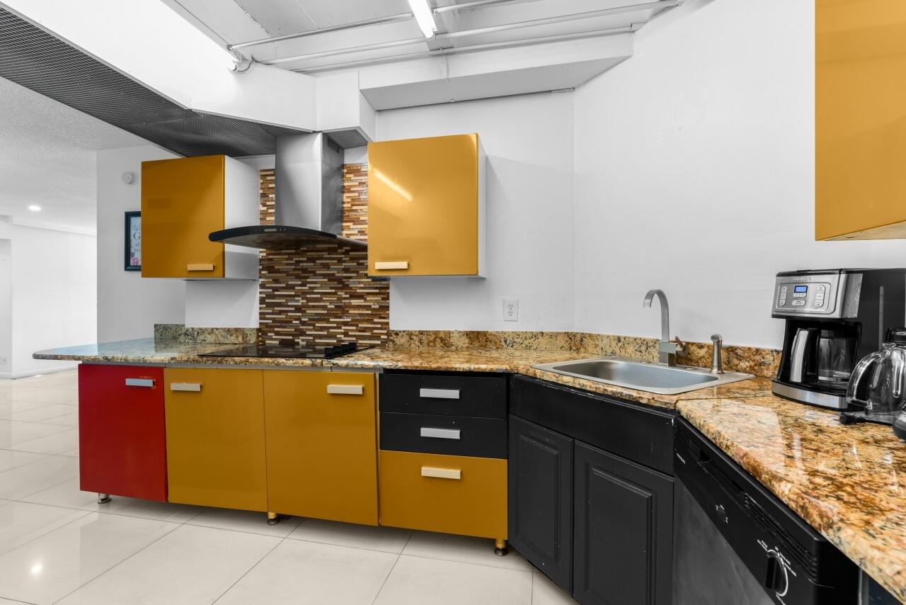 INVERRARY COUNTRY CLUB - Residential