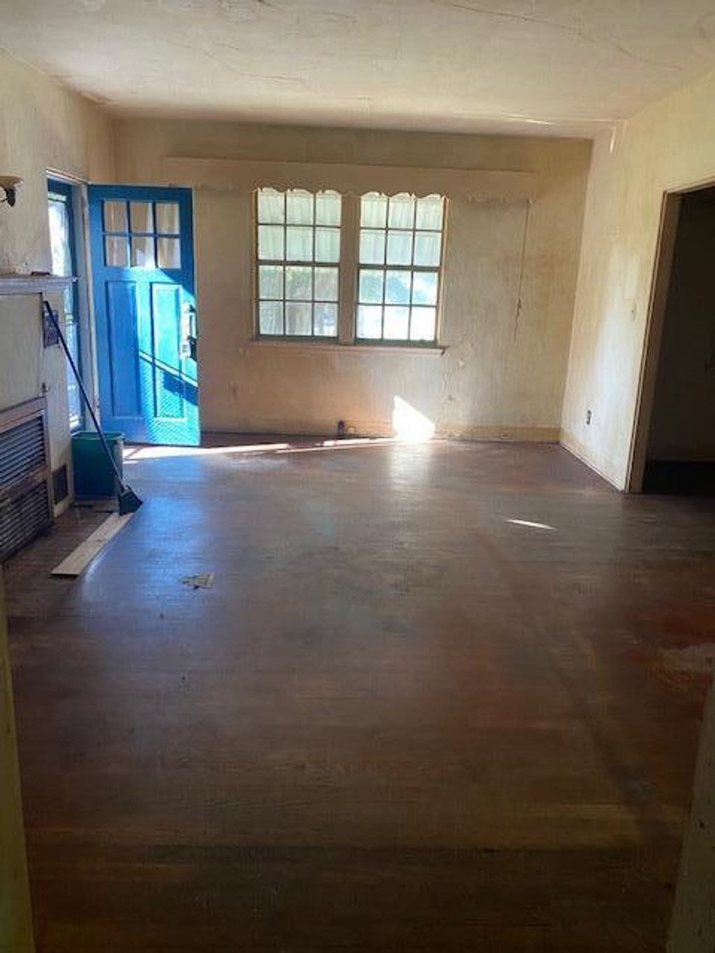 Photo of 1325 E Main Street, Pahokee, FL 33476 (MLS # R10964318)