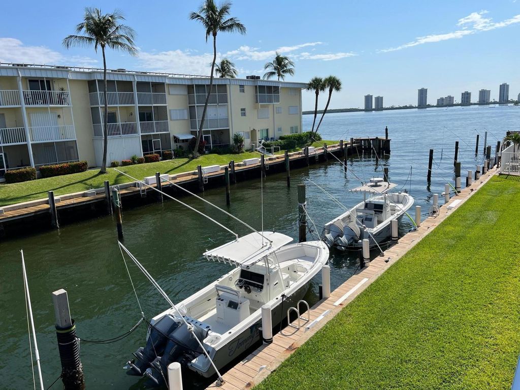 Photo of 100 Wettaw Lane #35, North Palm Beach, FL 33408 (MLS # R10905345)