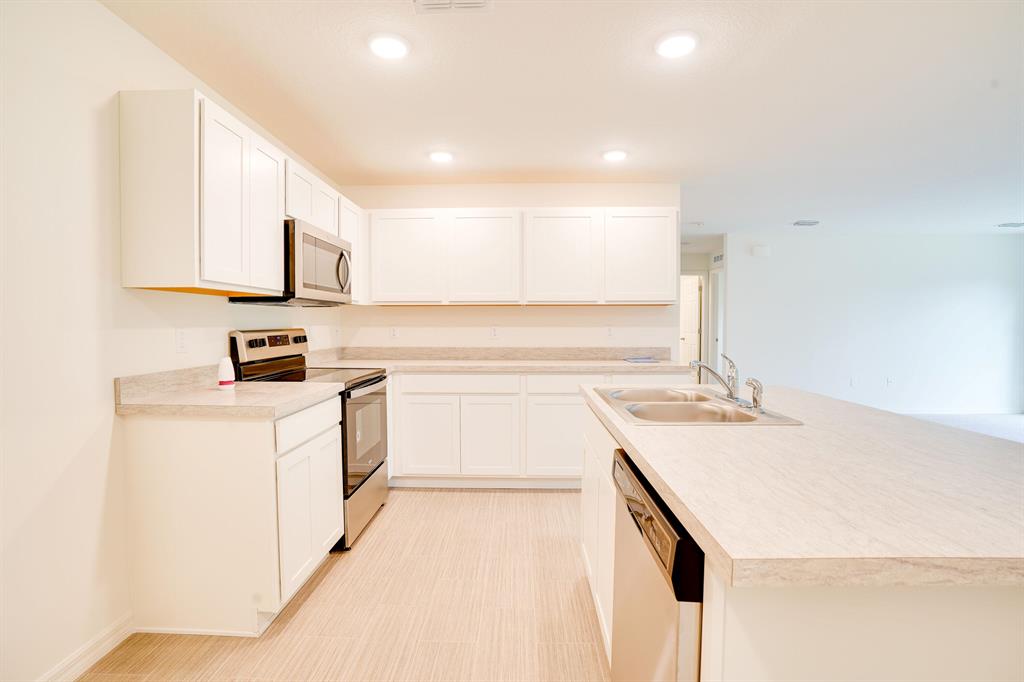 PORT ST LUCIE SECTION 19 - Residential