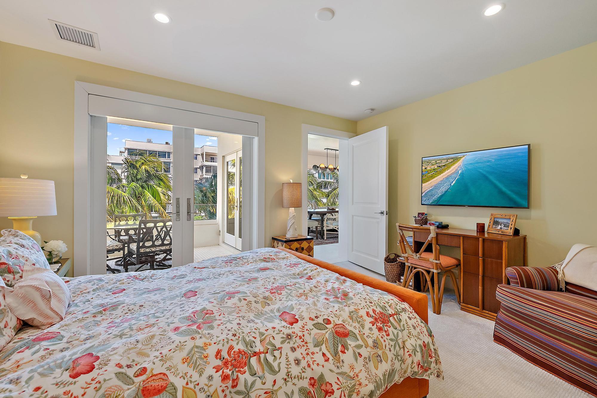 PALM BEACH TOWERS CONDO - Residential