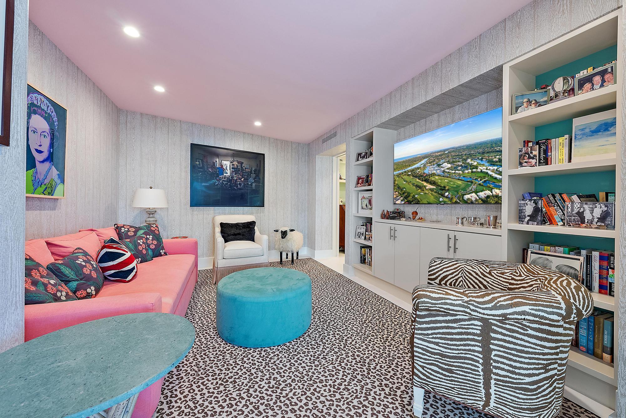 PALM BEACH TOWERS CONDO - Residential