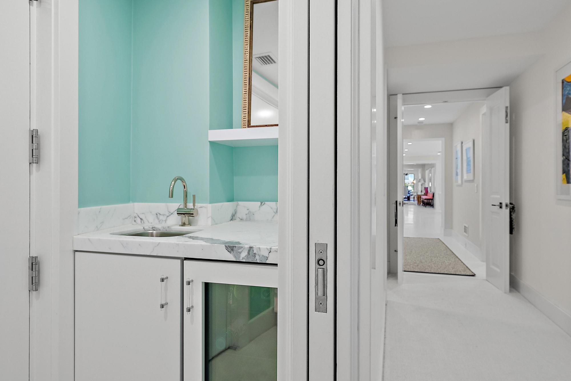 PALM BEACH TOWERS CONDO - Residential