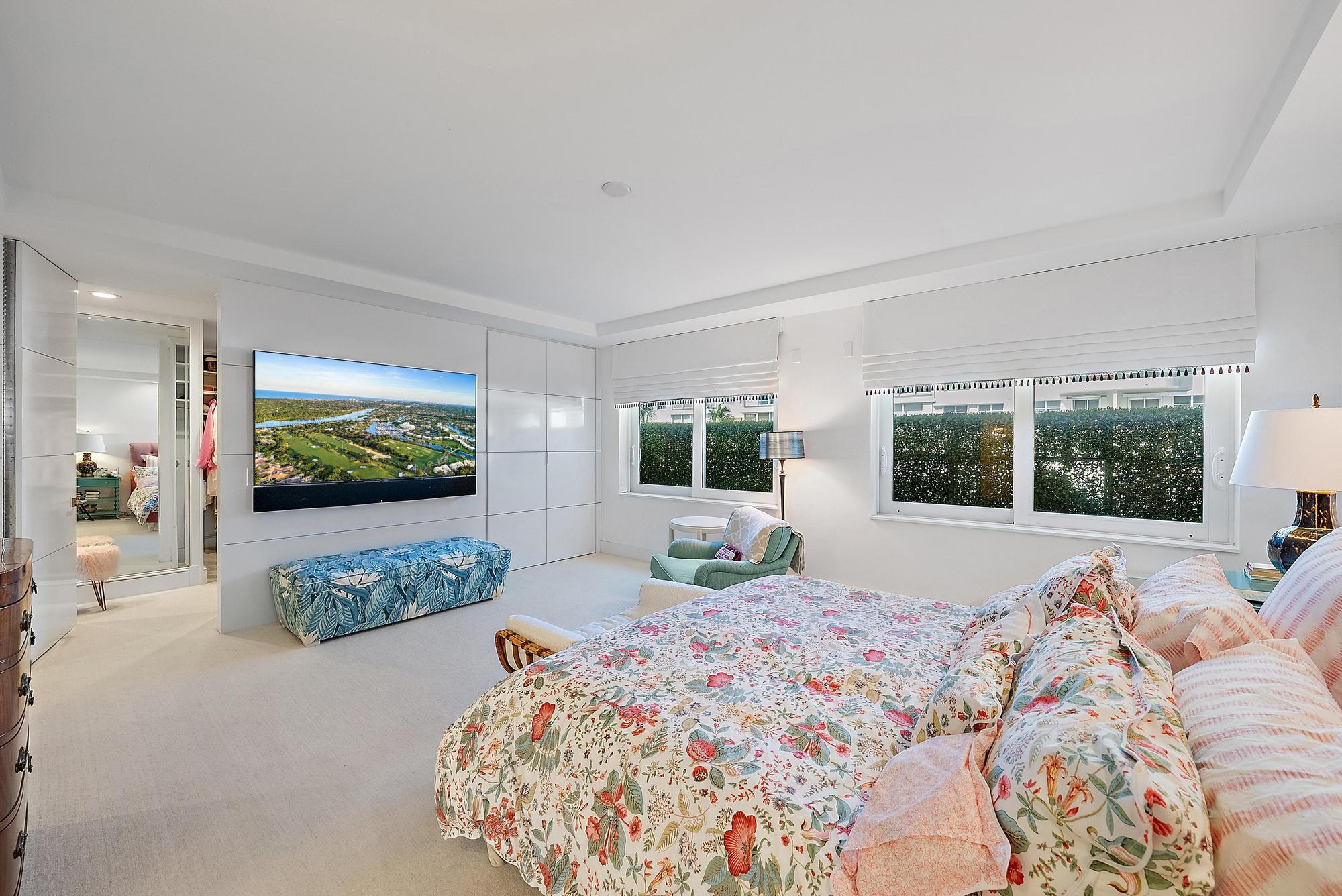 PALM BEACH TOWERS CONDO - Residential