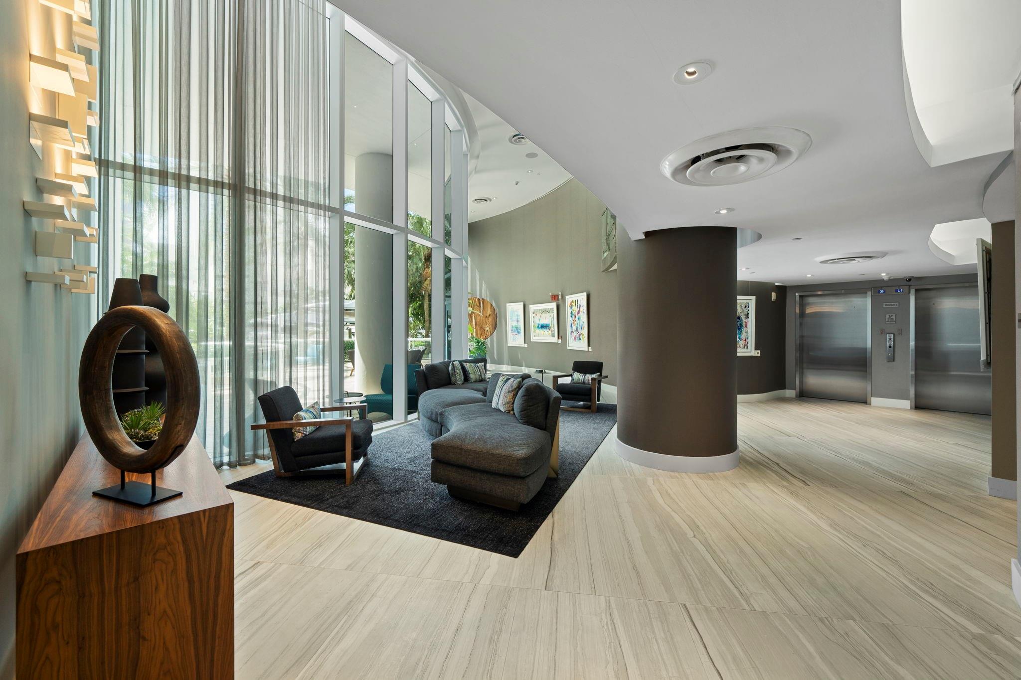 LAS OLAS RIVER HOUSE - Residential