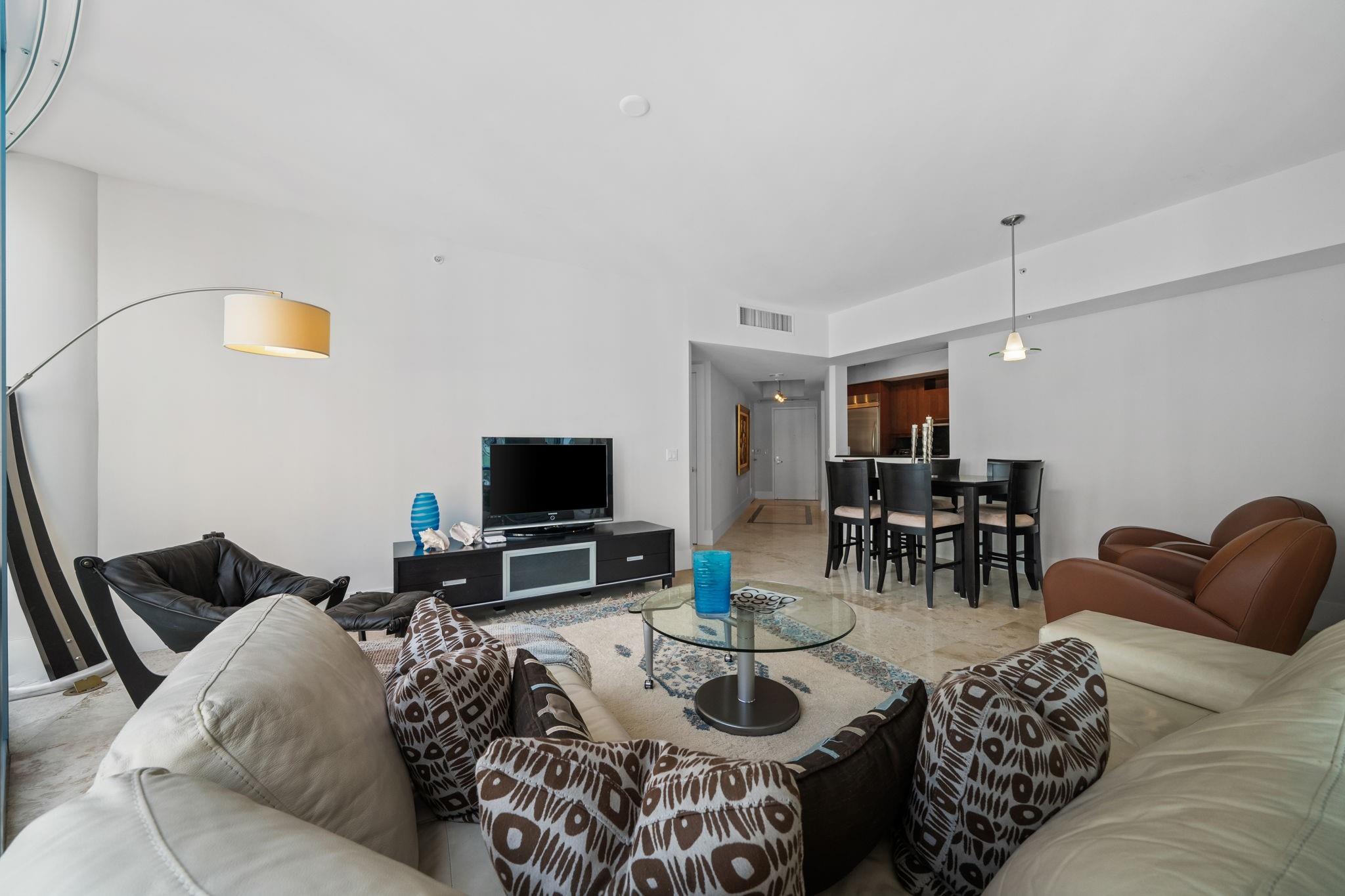 LAS OLAS RIVER HOUSE - Residential